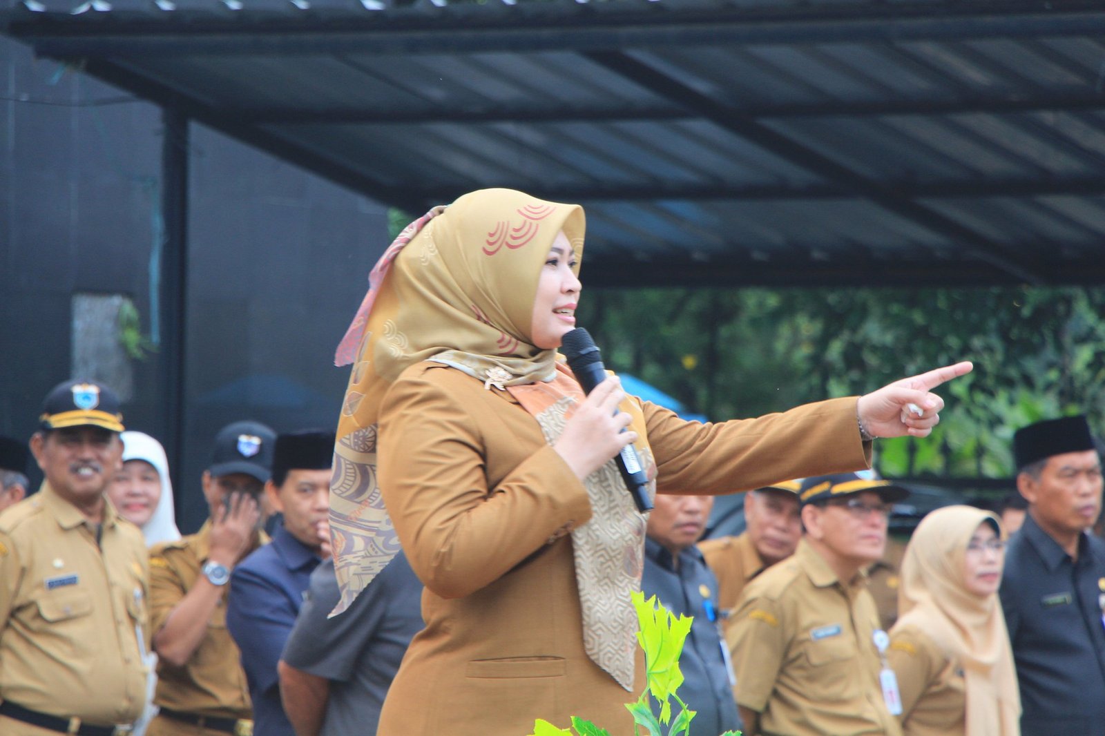 Bupati Irna Narulita