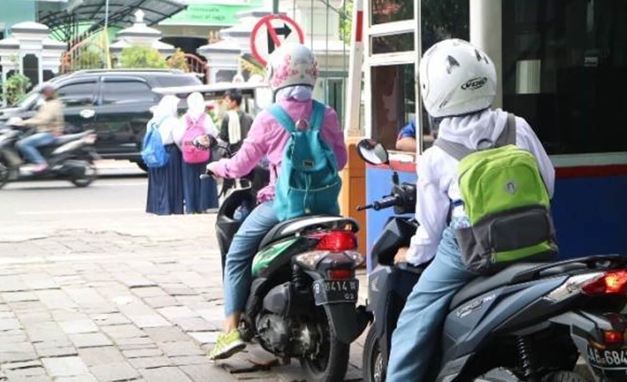 Larangan Siswa Gunakan Motor ke Sekolah