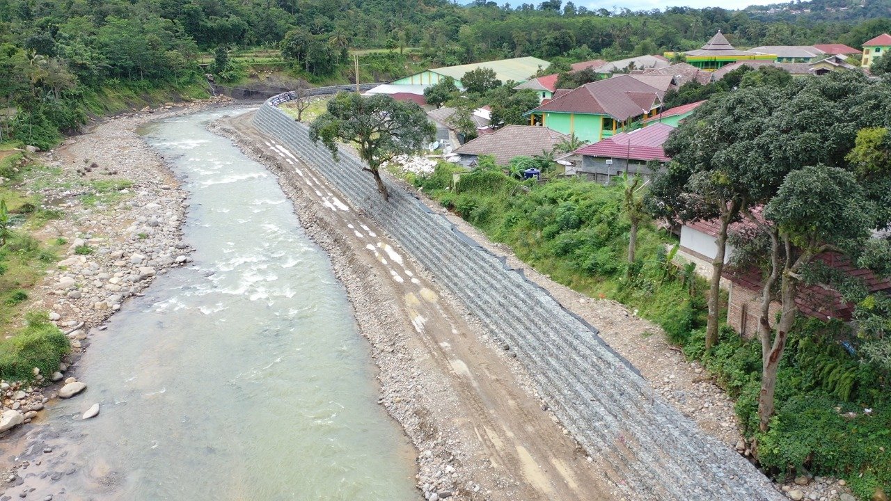 Pembangunan pengendalian banjir Sungai Ciberang