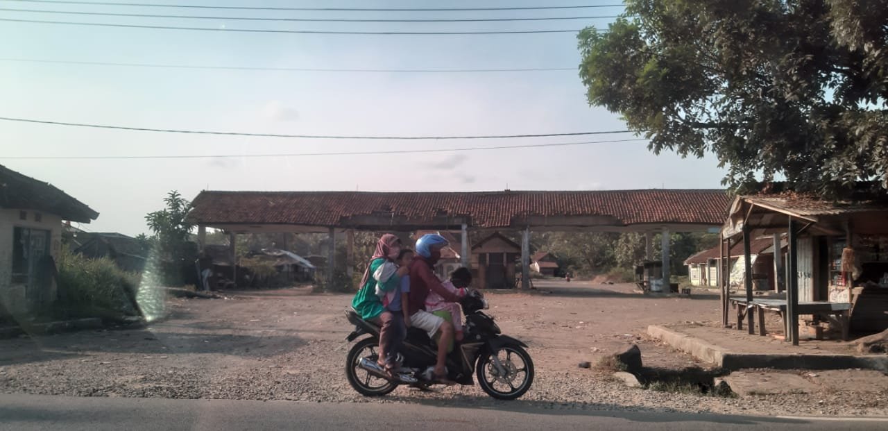 Terminal Simapang Malingping