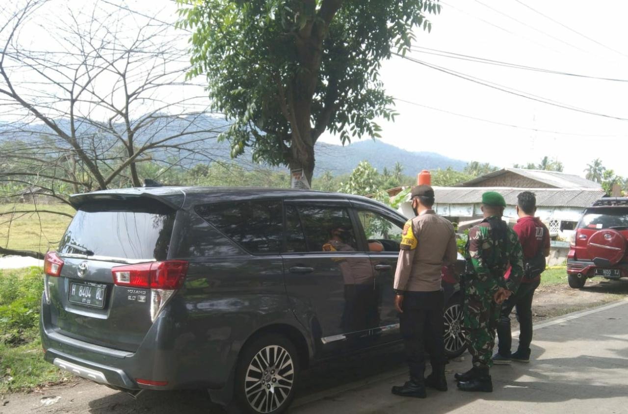 Carita Diputarbalikkan