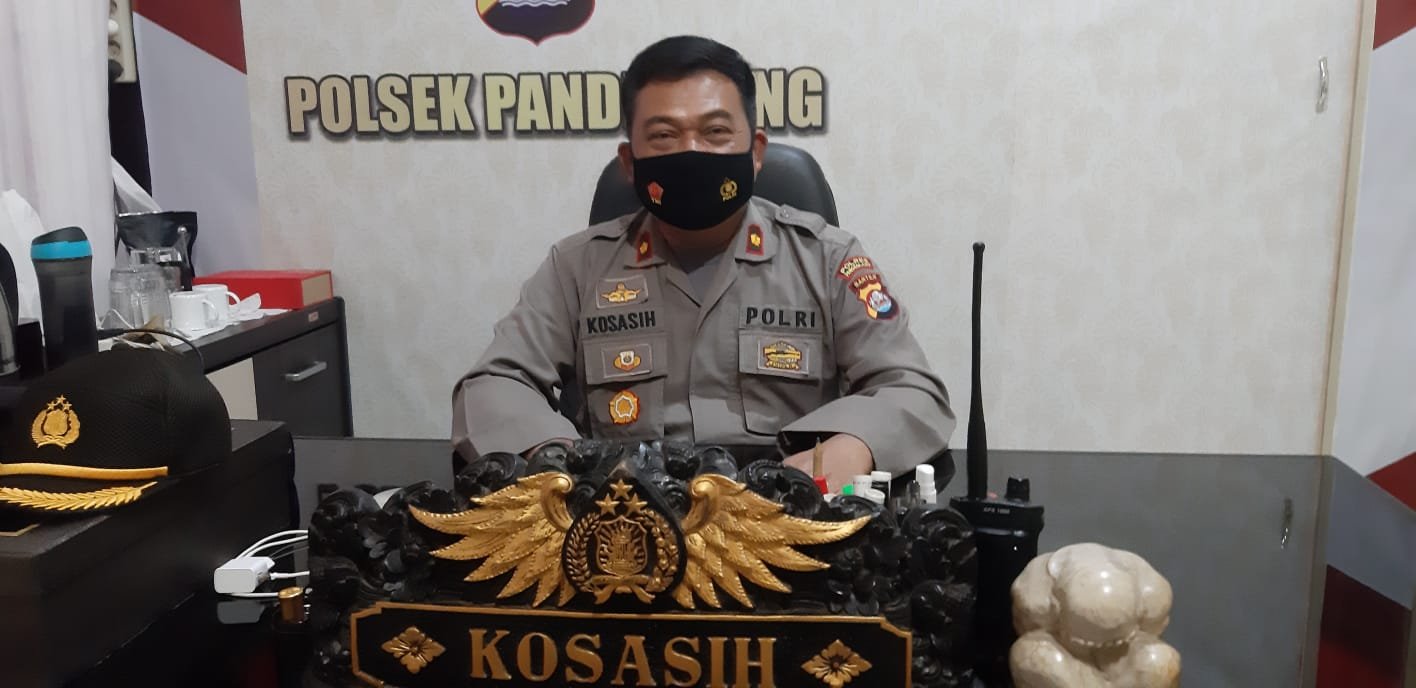 Pria Gantung Diri
