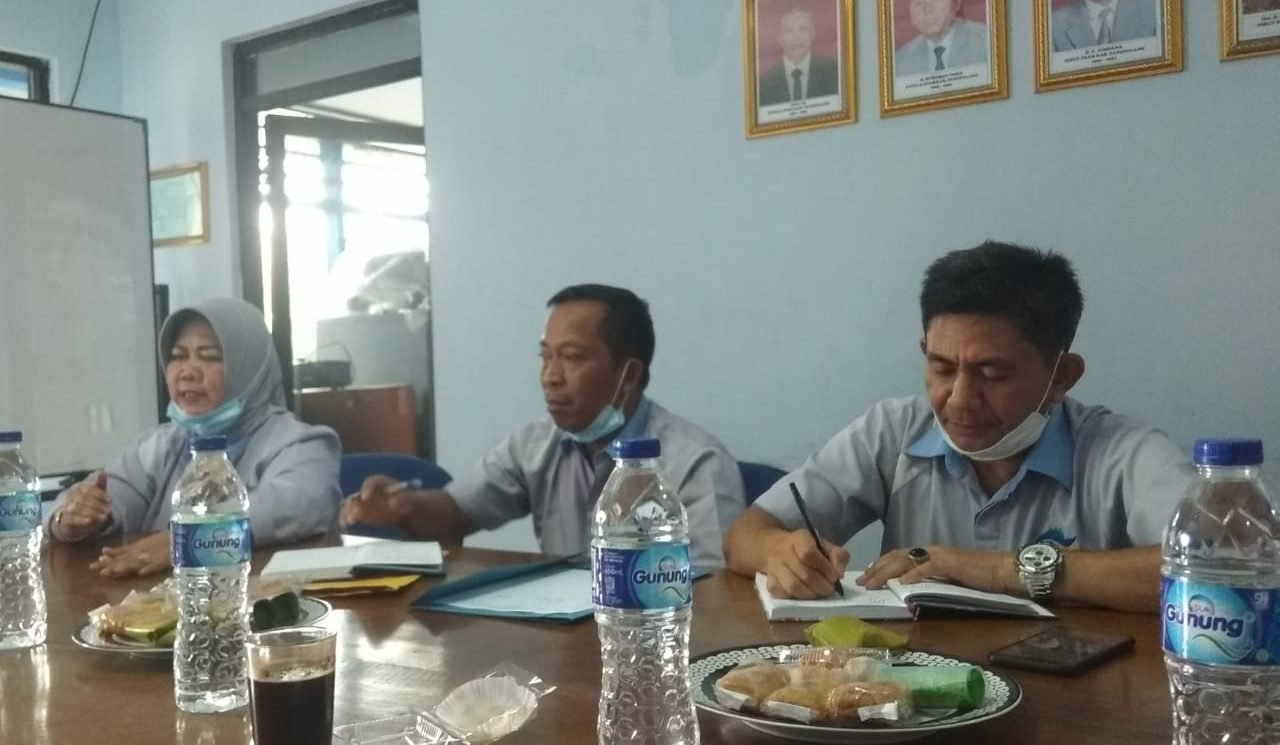 Mata Air Cicening
