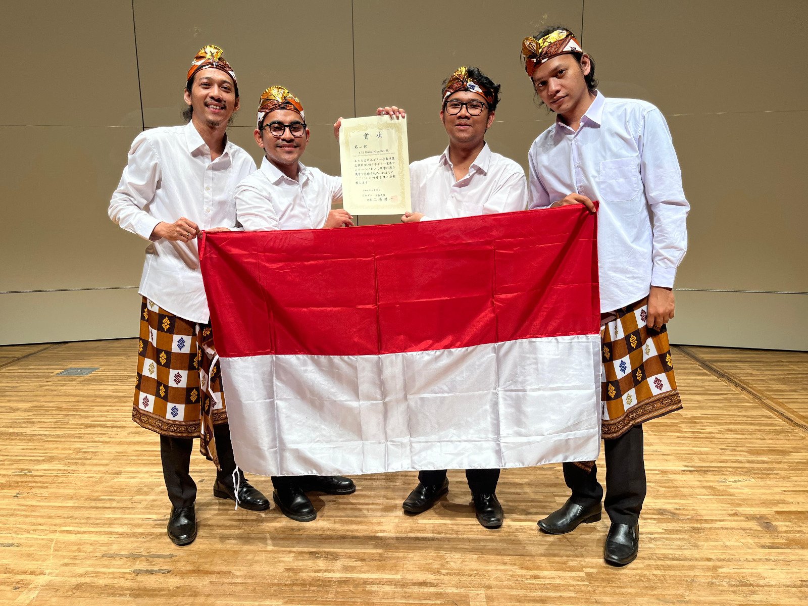 Grup musik 4.13