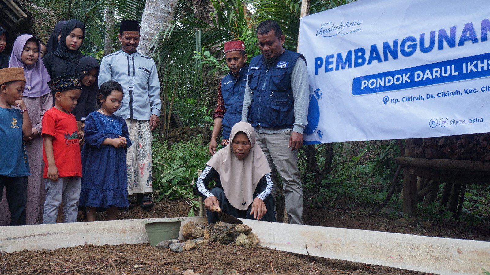 Pembuatan MCK