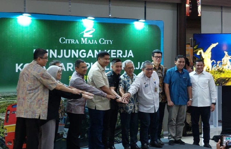 Mentri Perumahan Rakyat