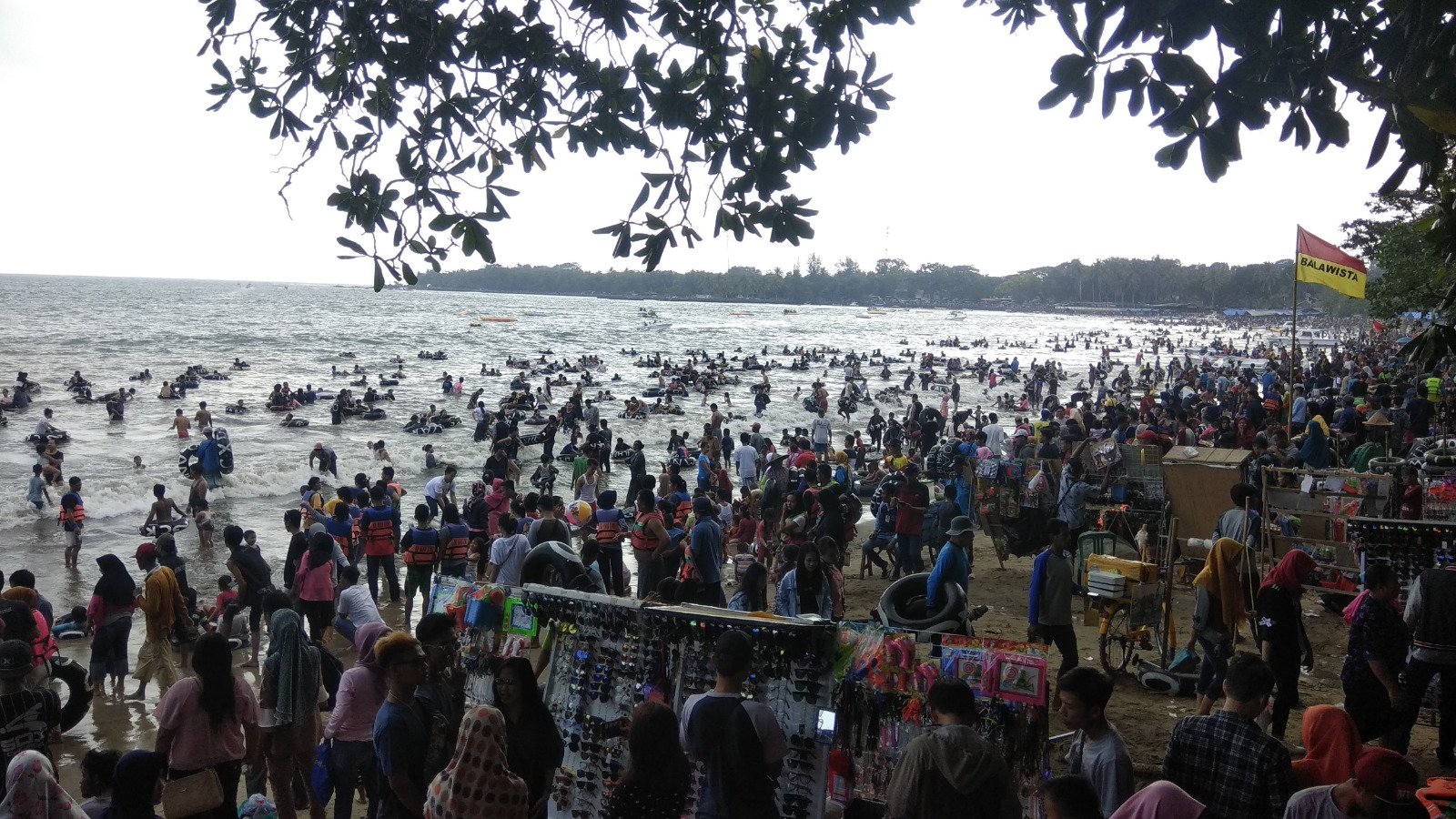 Pantai Carita